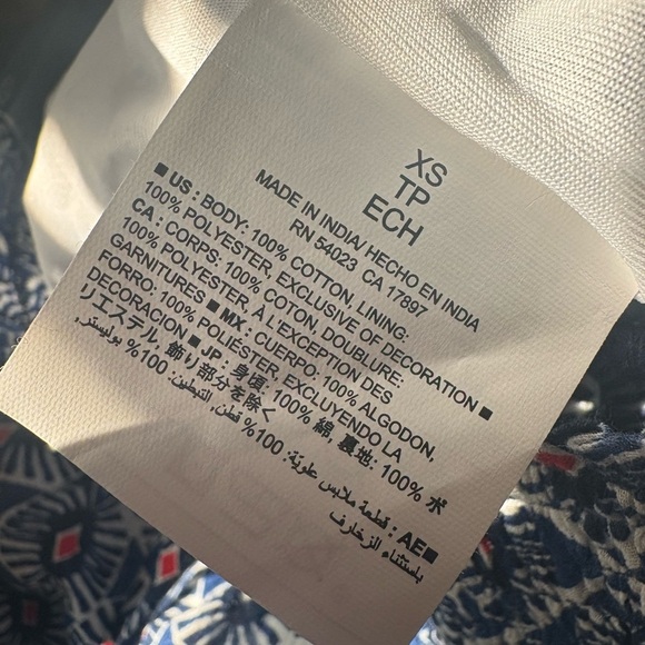 NWT Old Navy size XS Blue Floral Mini Skirt Size Stretchable with liner - Picture 5 of 5